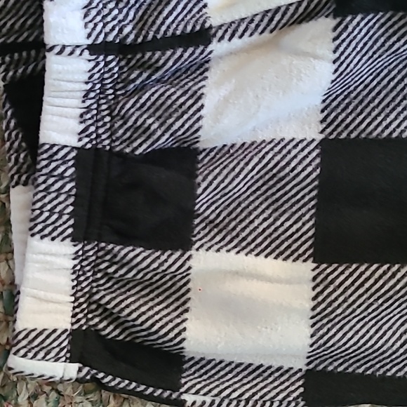 JAMMIES FOR FAMILIES GIRLS 2 PIECE SANTA "HO HO HO" SIZE XS 6/6X - Picture 11 of 12